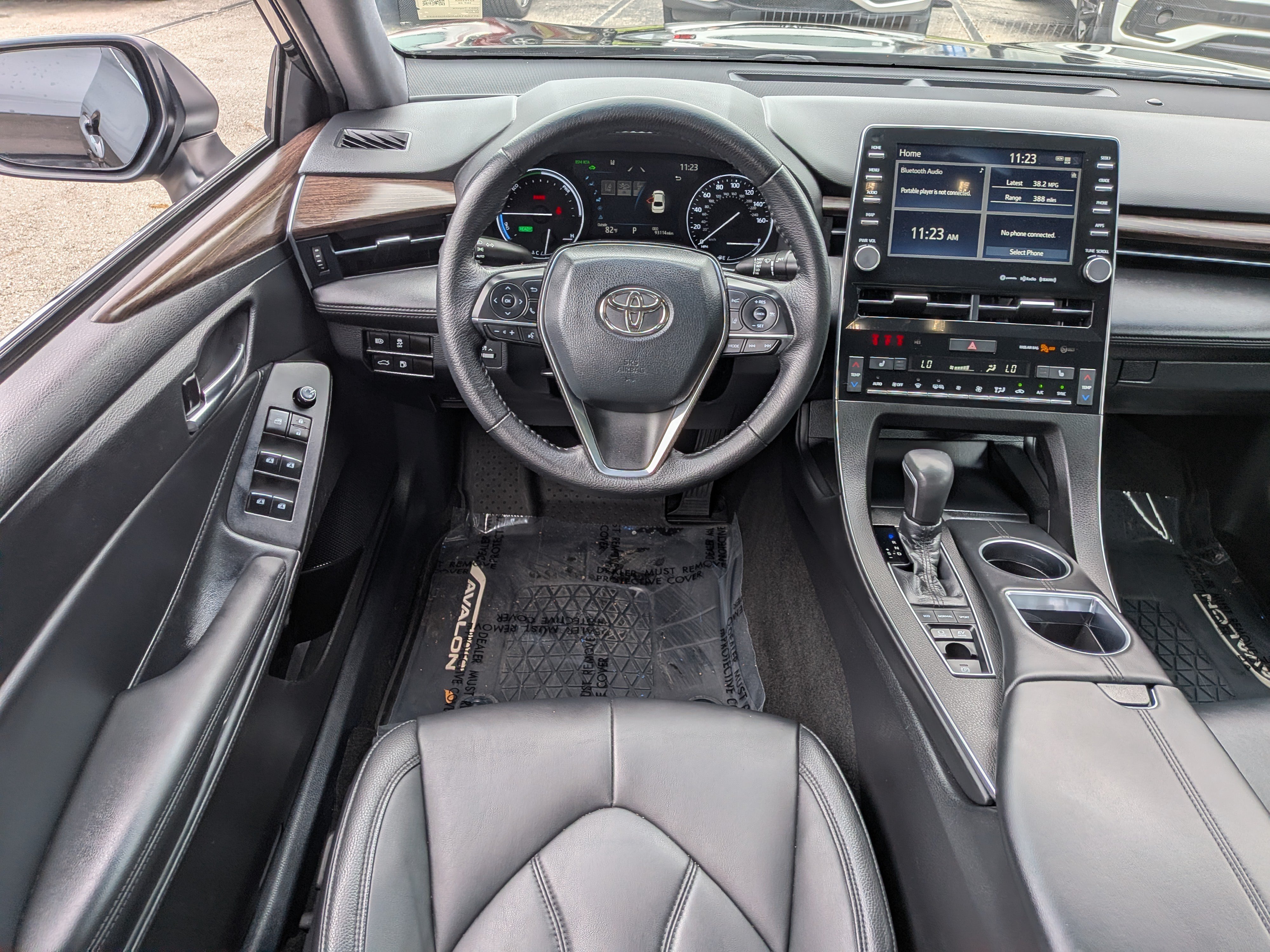 Used 2021 Toyota Avalon XLE w/ Moonroof Package FWD image 16