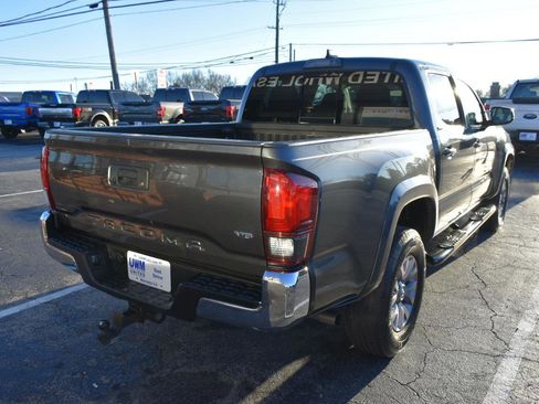 Used 2019 Toyota Tacoma SR5 image 6