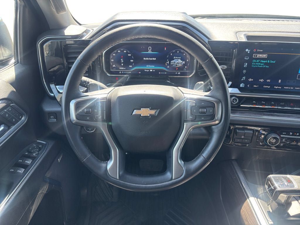 Certified 2023 Chevrolet Silverado 1500 LTZ w/ Technology Package AWD/4WD image 13