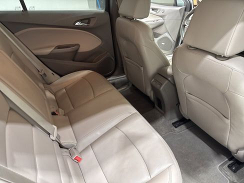 Used 2016 Chevrolet Cruze Premier image 21