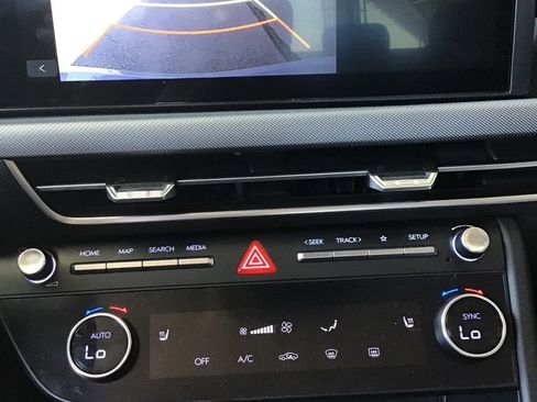 Used 2025 Hyundai Sonata SEL image 12