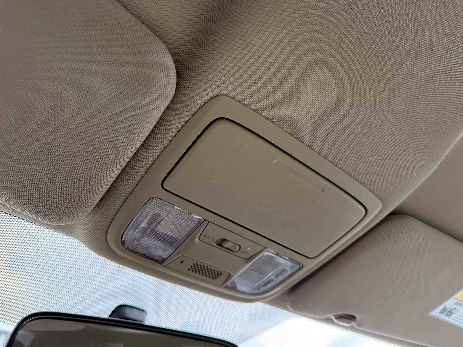 Used 2015 Honda CR-V LX image 31