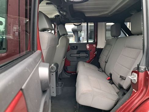 Used 2009 Jeep Wrangler Unlimited Sahara w/ Trailer Tow Group image 13