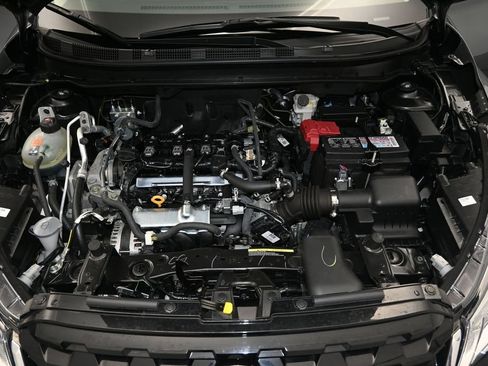 Used 2025 Nissan Kicks Play S FWD image 18