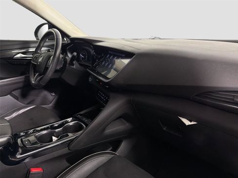 Used 2021 Buick Envision Essence w/ Sport Touring Package FWD image 26