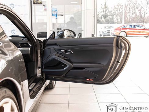 Used 2019 Porsche 911 Carrera image 32
