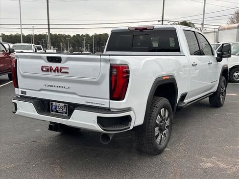New 2026 GMC Sierra 2500 Denali w/ Denali Reserve Package image 10