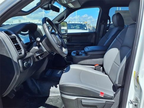 New 2026 RAM 5500 Tradesman w/ Chrome Appearance Group image 12