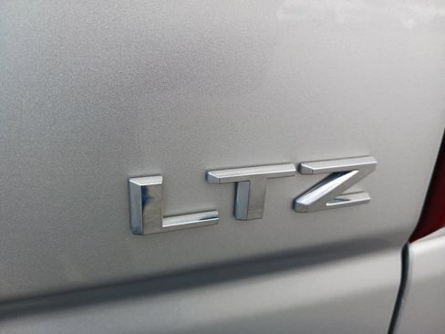 Used 2022 Chevrolet Silverado 2500 LTZ w/ LTZ Premium Package RWD image 32