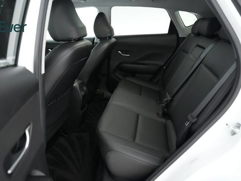 Used 2024 Hyundai Kona Limited FWD image 22