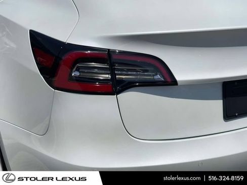 Used 2021 Tesla Model 3 Long Range AWD/4WD image 11
