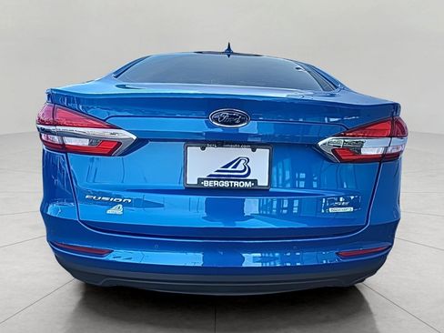 Used 2020 Ford Fusion SE image 7