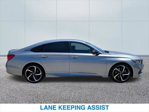 Used 2022 Honda Accord Sport Special Edition image 6