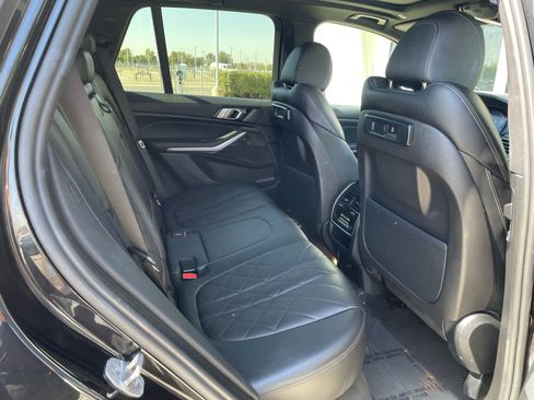 Used 2023 BMW X5 xDrive40i image 9