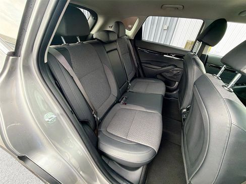 Used 2024 Kia Seltos S image 27