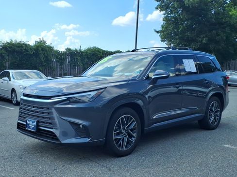 Certified 2025 Lexus TX 350 AWD w/ Technology Package image 3