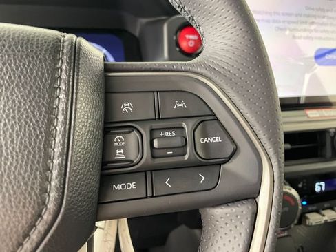 New 2026 Toyota 4Runner TRD Off-Road Premium AWD/4WD image 8