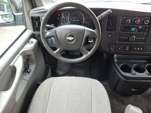 Used 2014 Chevrolet Express 3500 LT w/ LT Preferred Equipment Group image 14