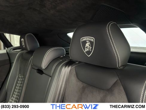 Used 2020 Lamborghini Urus image 83