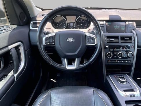 Used 2017 Land Rover Discovery Sport HSE Luxury AWD/4WD image 6