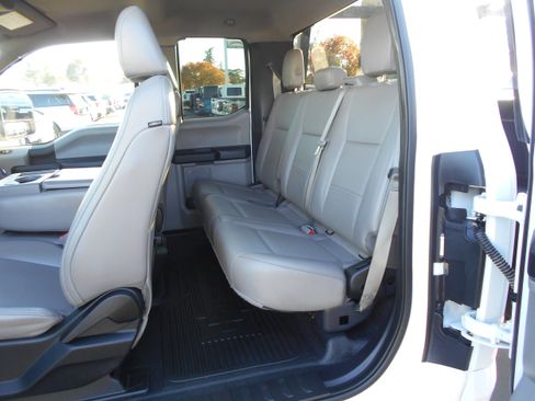 Used 2018 Ford F350 XL w/ Power Equipment Group image 8