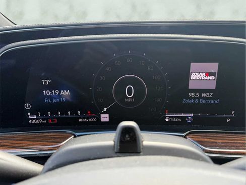 Certified 2023 Cadillac Escalade ESV Premium Luxury w/ LPO, Radiant Package AWD/4WD image 16