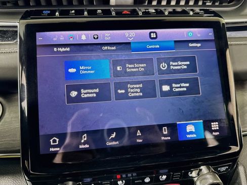 Used 2022 Jeep Grand Cherokee Overland w/ Advanced Protech Group III AWD/4WD image 43