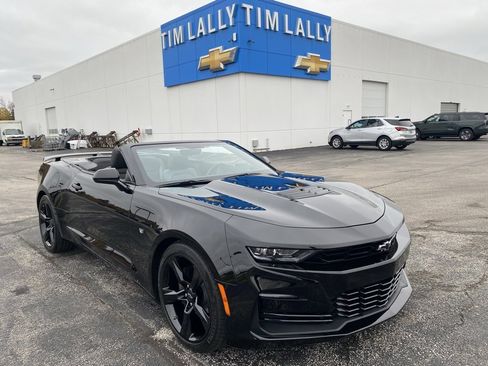 Used 2022 Chevrolet Camaro SS image 2