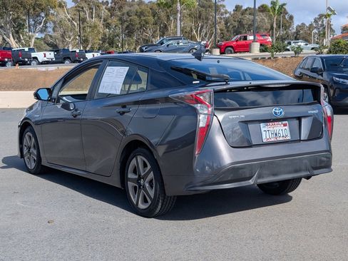 Used 2016 Toyota Prius Three Touring w/ Preferred Accessory Package image 12