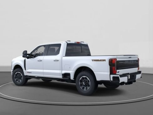 New 2025 Ford F250 Platinum w/ Tremor Off-Road Package image 4