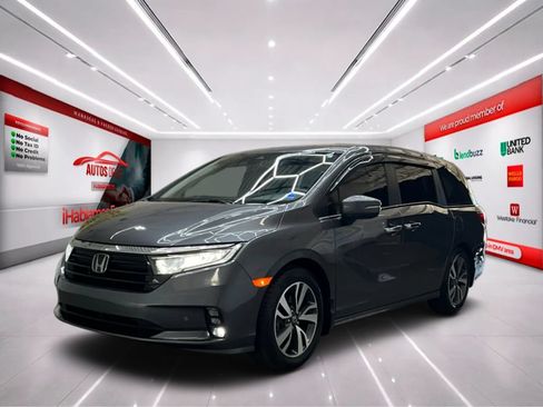 Used 2022 Honda Odyssey Touring image 3