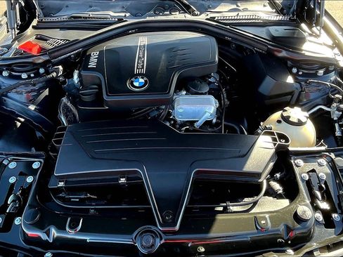 Used 2016 BMW 328i Sedan image 9