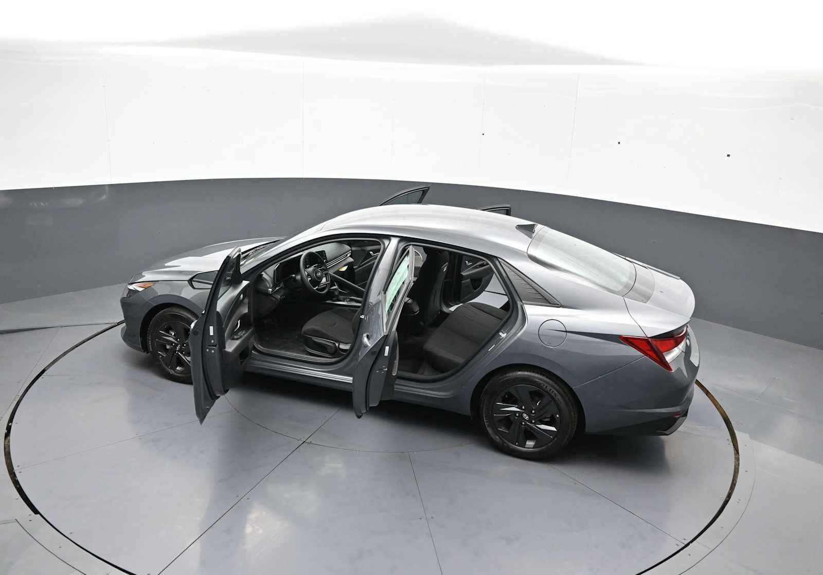 Certified 2023 Hyundai Elantra SEL FWD image 42