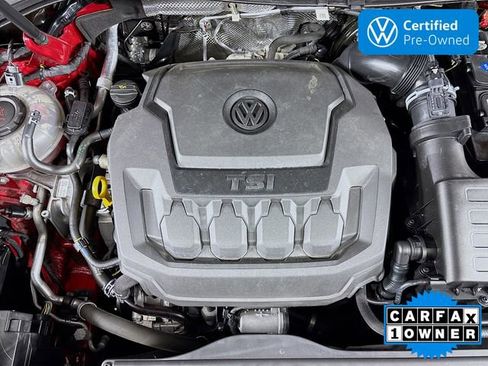 Certified 2022 Volkswagen Tiguan SE w/ Panoramic Sunroof Package image 31