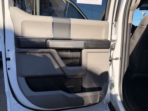 Used 2017 Ford F250 XLT w/ XLT Value Package image 29