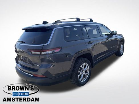 Used 2023 Jeep Grand Cherokee L Limited AWD/4WD image 2