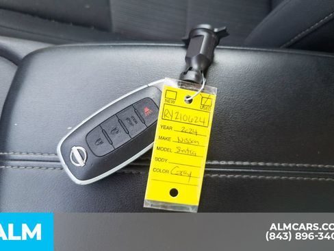 Used 2024 Nissan Sentra SV FWD image 18