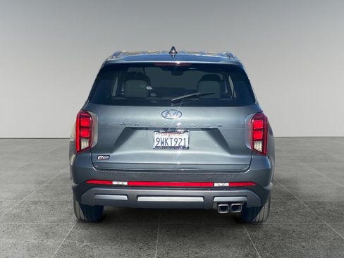 Used 2024 Hyundai Palisade SEL FWD image 4