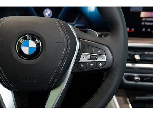 New 2026 BMW X5 xDrive40i w/ Climate Comfort Package image 68