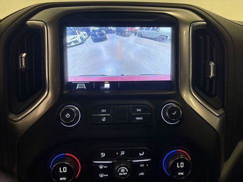 Used 2019 Chevrolet Silverado 1500 LT Trail Boss AWD/4WD image 28