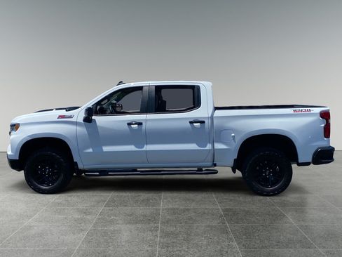 Used 2025 Chevrolet Silverado 1500 LT Trail Boss w/ Protection Package AWD/4WD image 2