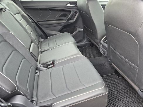 Used 2023 Volkswagen Tiguan SEL R-Line AWD/4WD image 18
