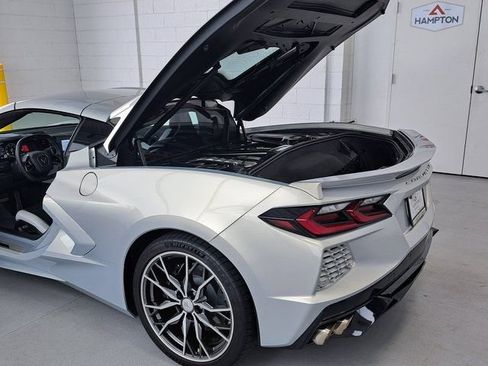 Used 2024 Chevrolet Corvette Stingray Preferred Cpe w/ Stealth Interior Trim Package RWD image 32