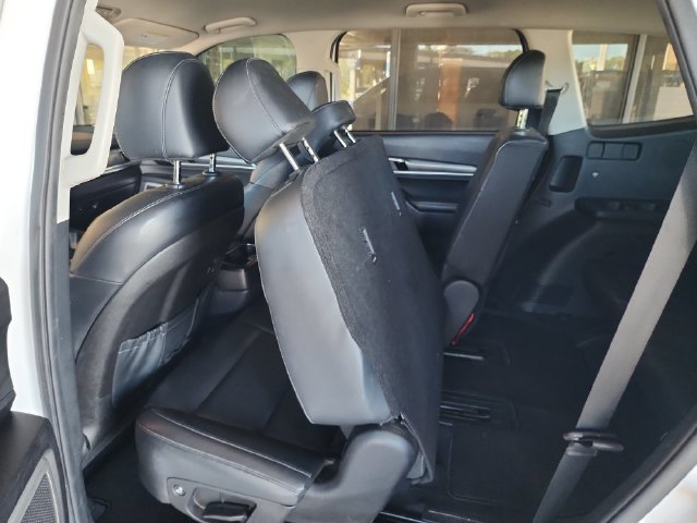 Used 2022 Kia Telluride LX FWD image 21