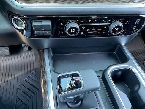 New 2026 Chevrolet Silverado 1500 RST AWD/4WD image 8