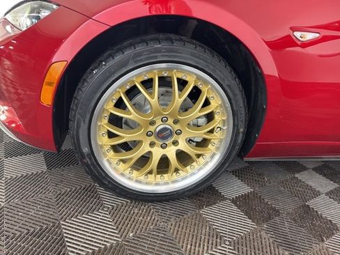 Used 2017 MAZDA MX-5 Miata RF Grand Touring image 24