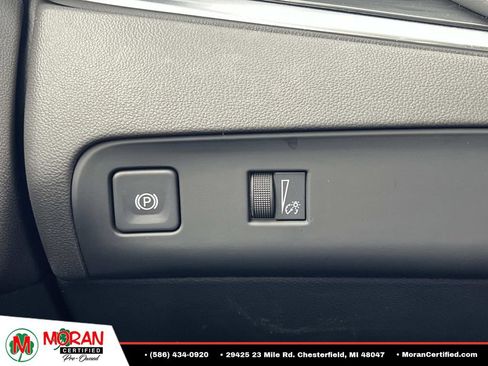 Used 2023 Buick Enclave Essence w/ Experience Buick Package FWD image 26