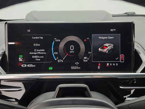 Used 2025 GMC Sierra EV Denali image 9