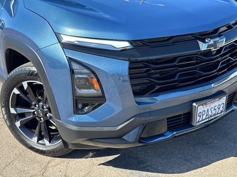 Used 2025 Chevrolet Equinox RS w/ Safety and Technology Package FWD image 3