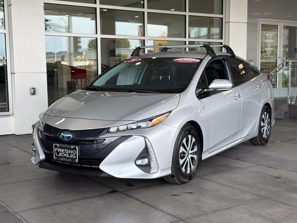Certified 2020 Toyota Prius Prime Limited FWD image 2